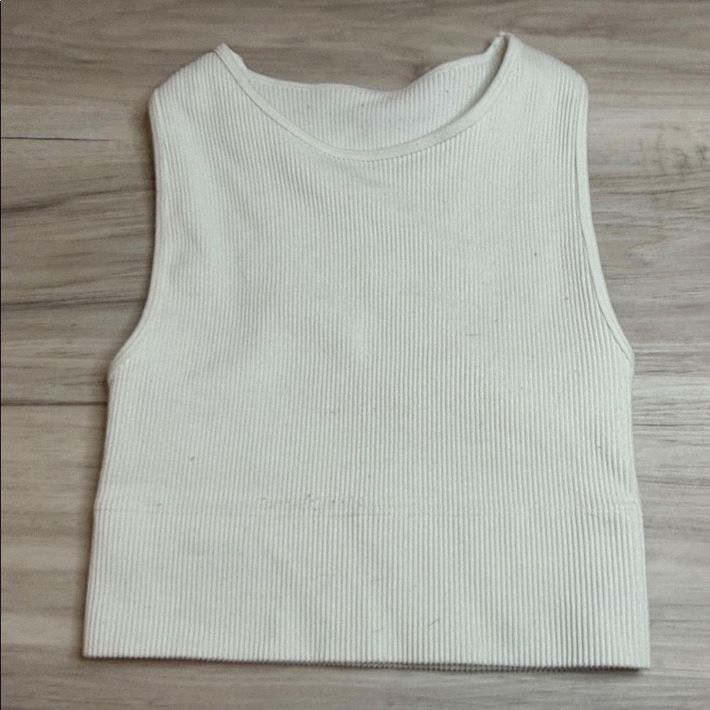 Gilly Hicks Cream Ribbed Racerback Tank size XS - Picture 2 of 6